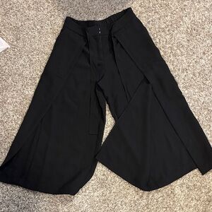 CeCe Black Wide-Leg Trousers